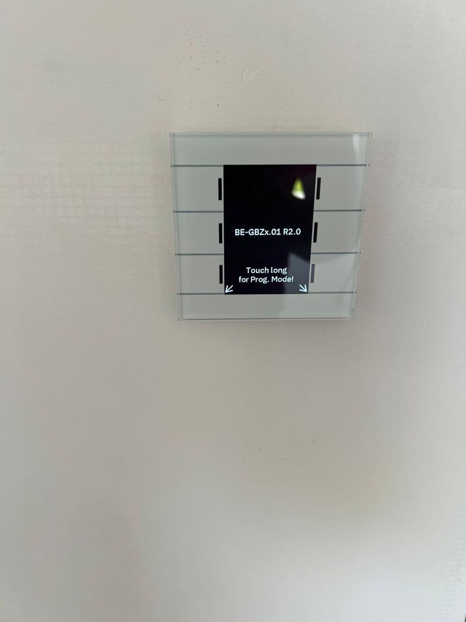 KNX Glasbedienfeld